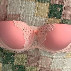 Victoria’s Secret Dream Angels Pink Lace Bra 32DD